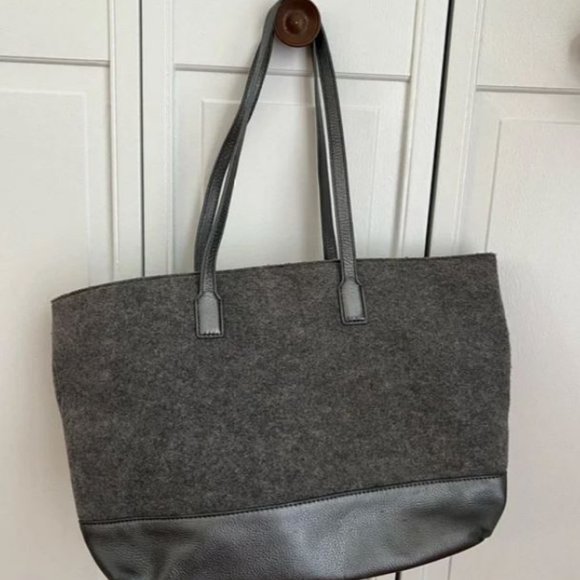 Tory Burch Emma Wool Tote Bag - Picture 2 of 3